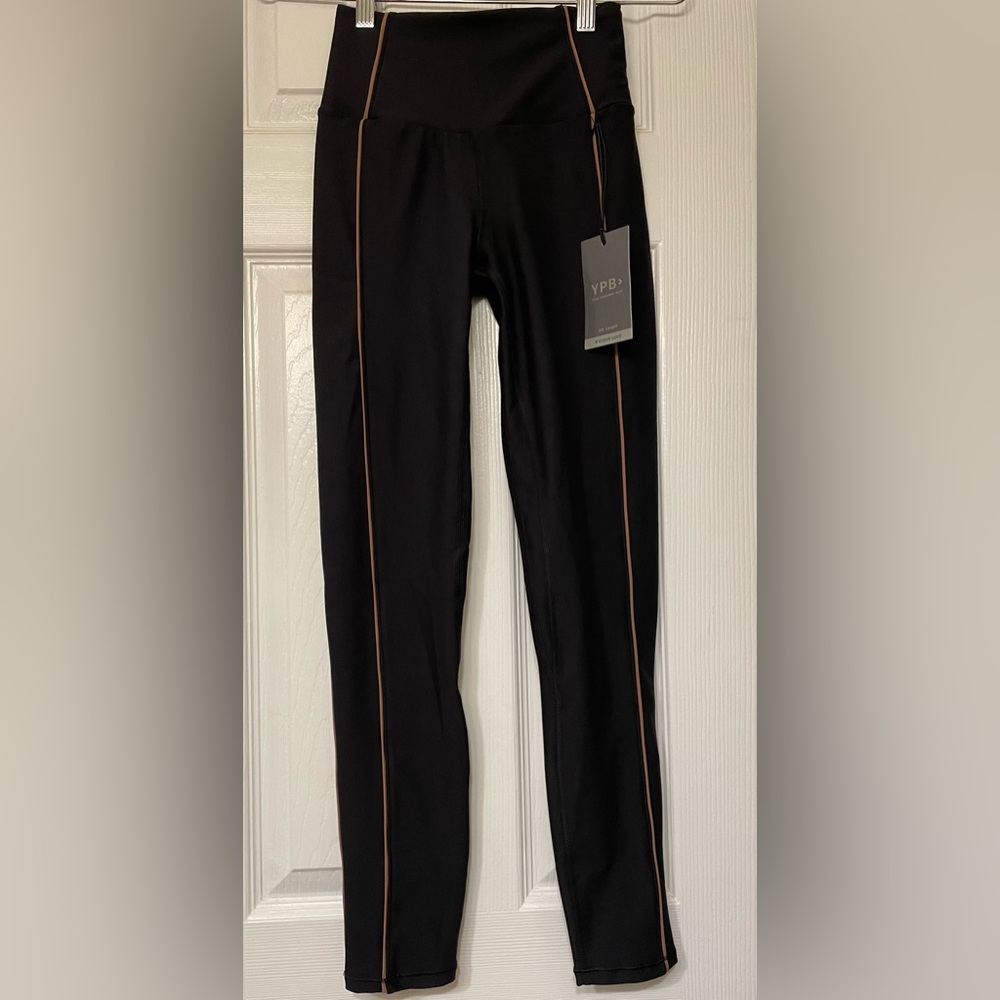NEW Abercrombie and Fitch Curve Love Leggings size XS